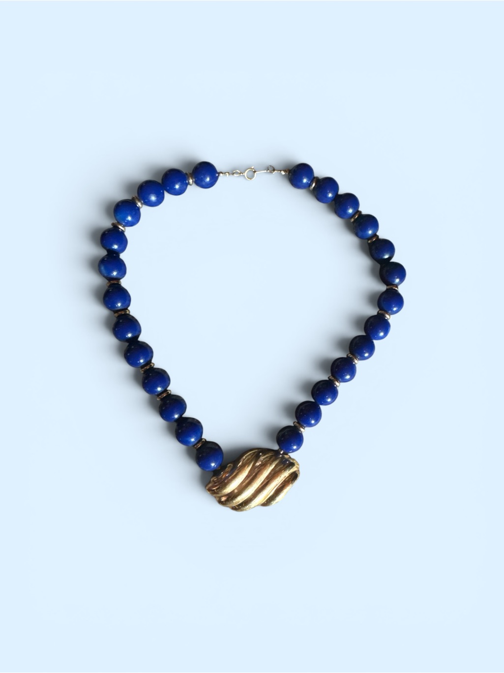Vintage Blue Beaded Necklace With Gold Wave Pendant Women Retro Bead Jewelry
